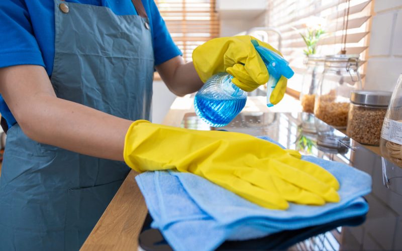 Panamá apuesta por limpieza profesional en bodegas seguras